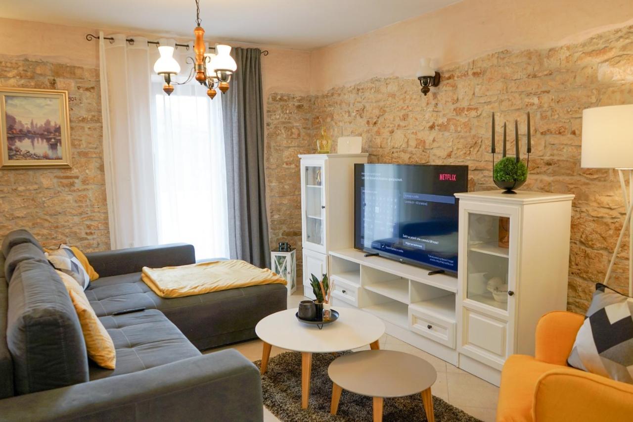 Leon With Private Pool Villa Sveti Petar u Šumi Kültér fotó